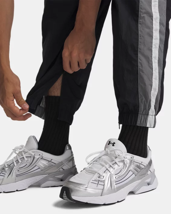 UA Icon Woven Track Mens Joggers - Image 4